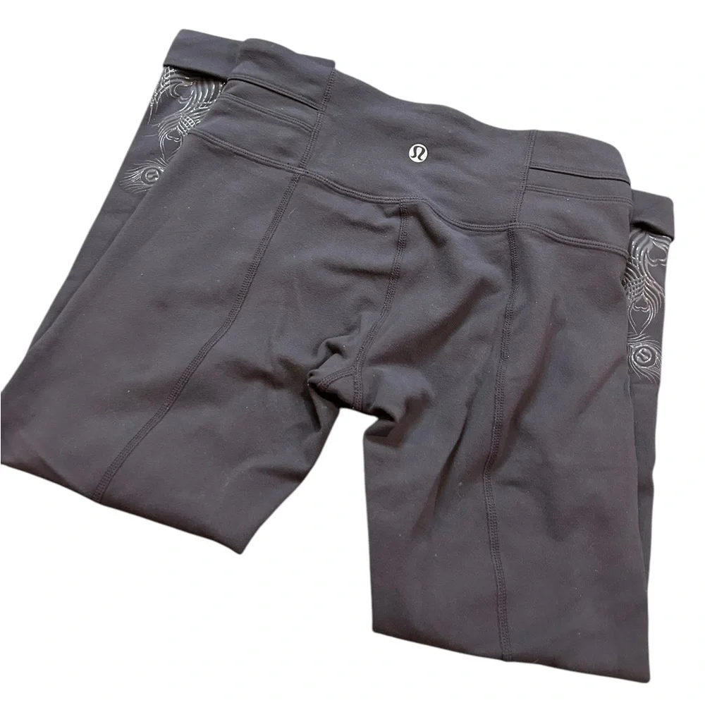 Lululemon Acro cropped grey leggings size 4 peacock‎